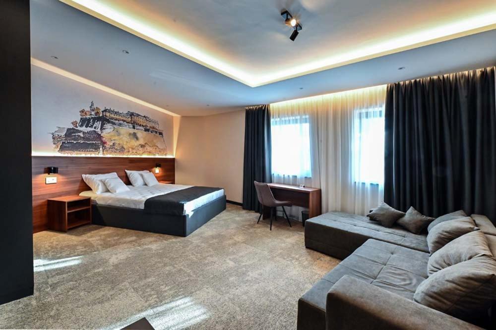 Tvrdjava Rooms - Novi Sad Ngoại thất bức ảnh