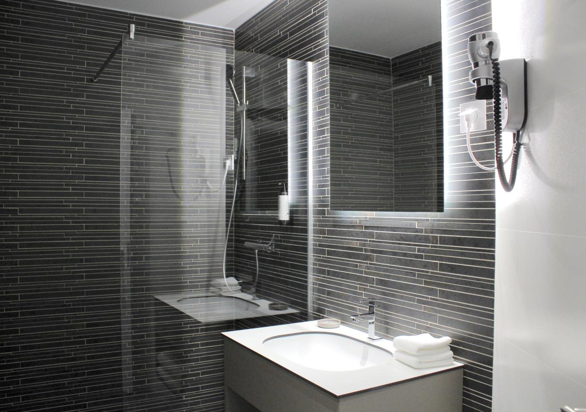 Tvrdjava Rooms - Novi Sad Ngoại thất bức ảnh