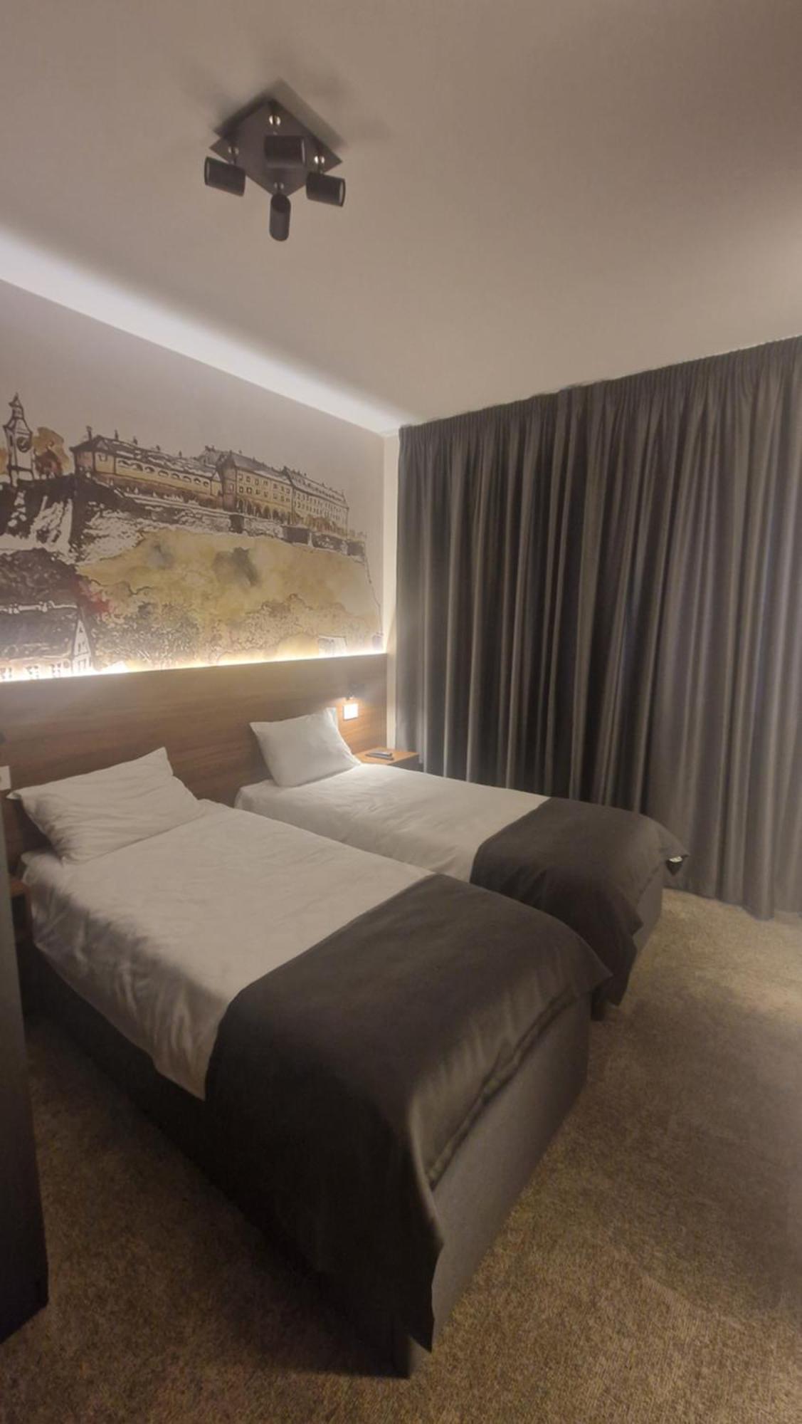 Tvrdjava Rooms - Novi Sad Ngoại thất bức ảnh