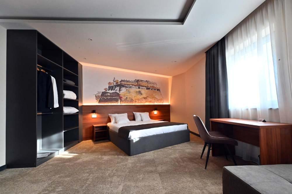 Tvrdjava Rooms - Novi Sad Ngoại thất bức ảnh